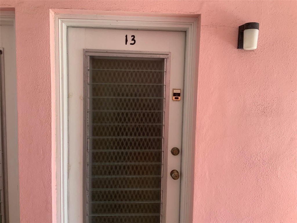 Beach Shore Apts. CO-OP - Residential