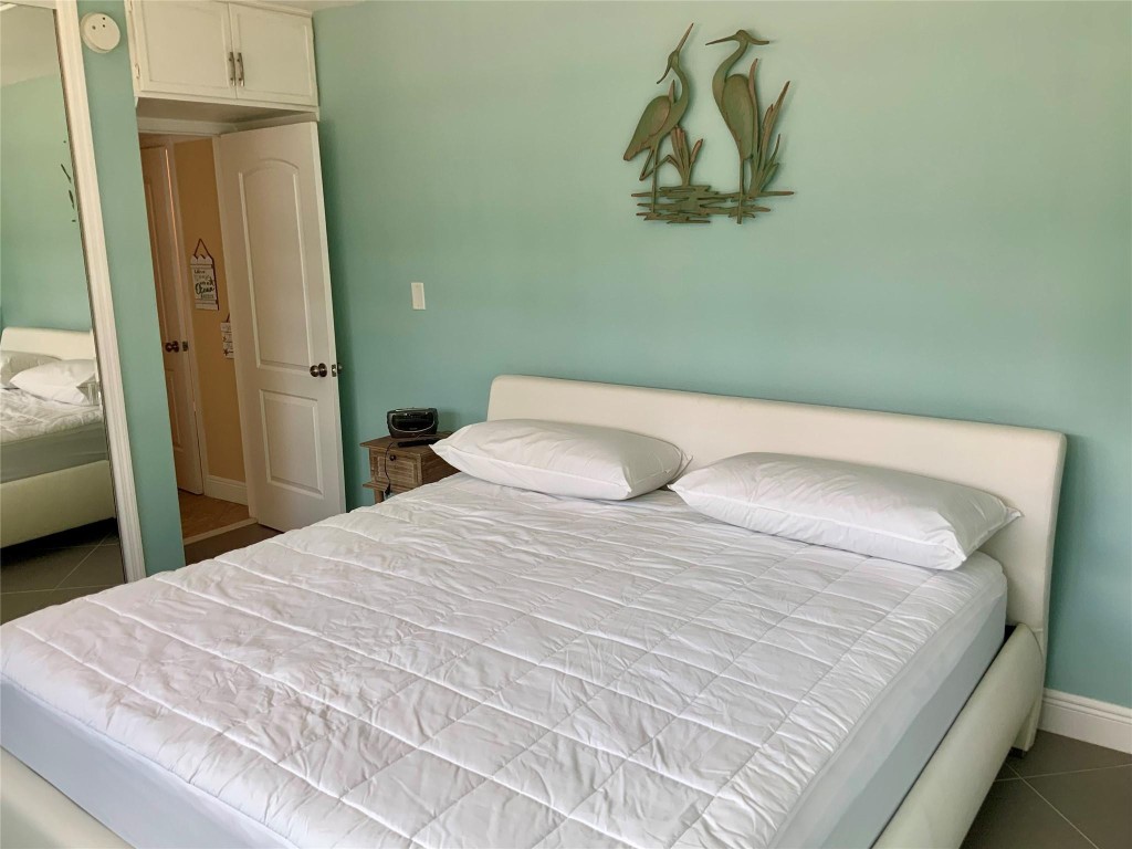 Beach Shore Apts. CO-OP - Residential