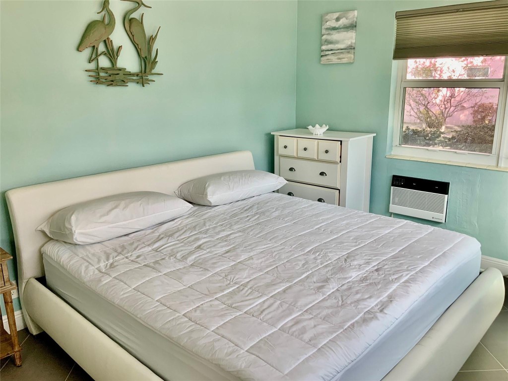 Beach Shore Apts. CO-OP - Residential