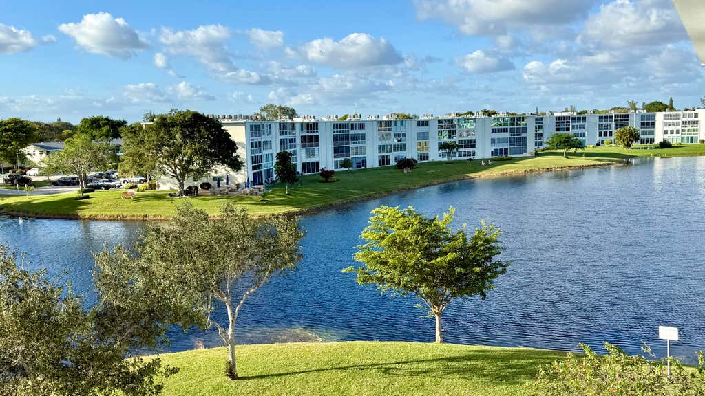 Photo of 4069 Harwood E, Deerfield Beach, FL 33442 (MLS # R11150203)