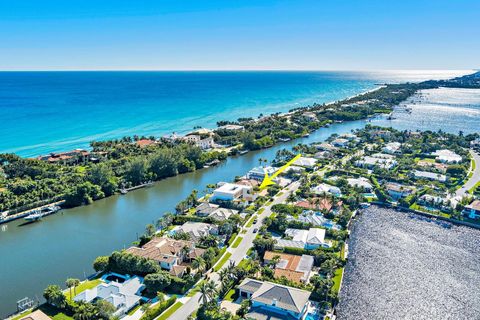 Tiny photo for 35 Spoonbill Road, Manalapan, FL 33462 (MLS # R11152293)