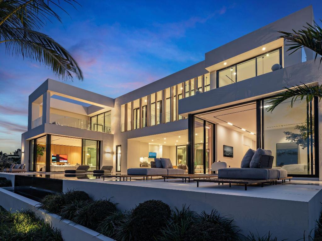 POINT MANALAPAN PL 1 IN - Residential