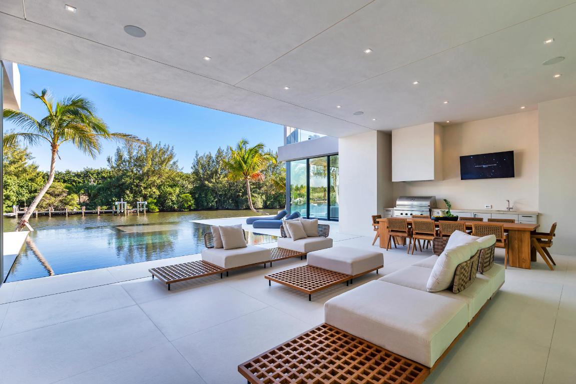 POINT MANALAPAN PL 1 IN - Residential