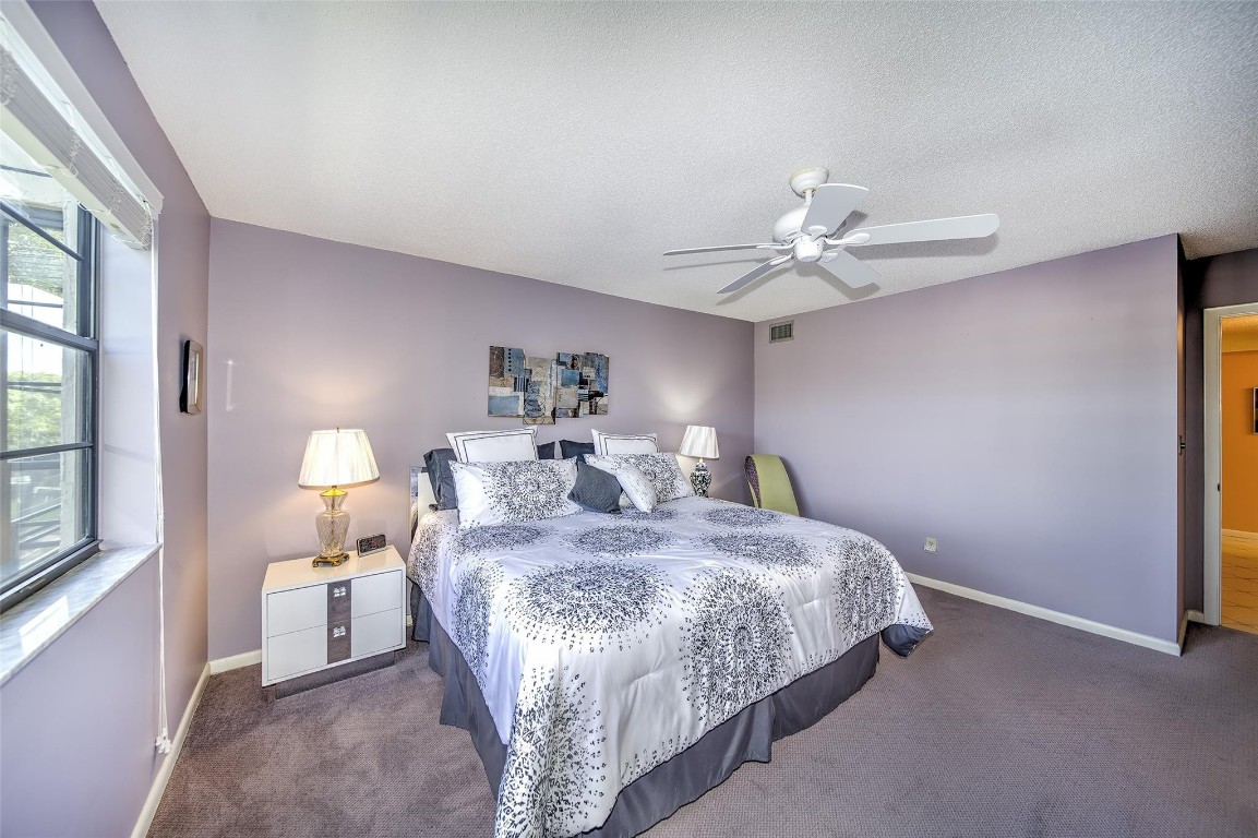 Lakes of Carraige Hills - Residential