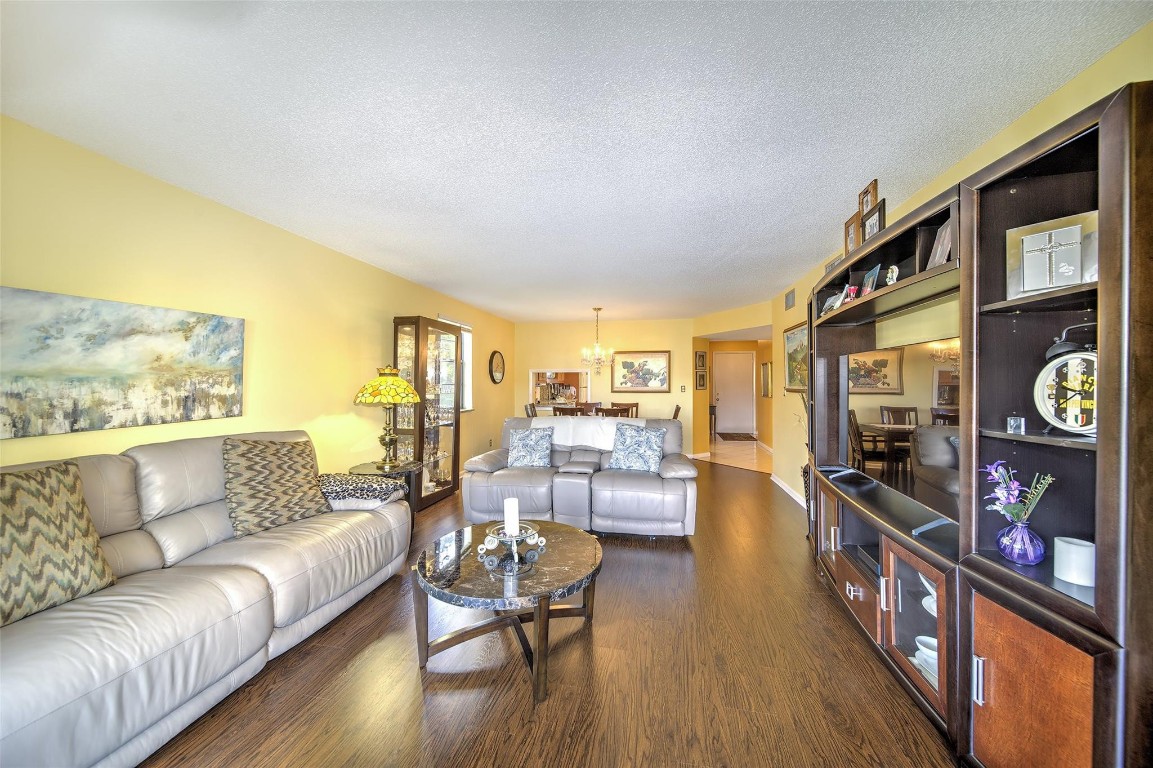 Lakes of Carraige Hills - Residential