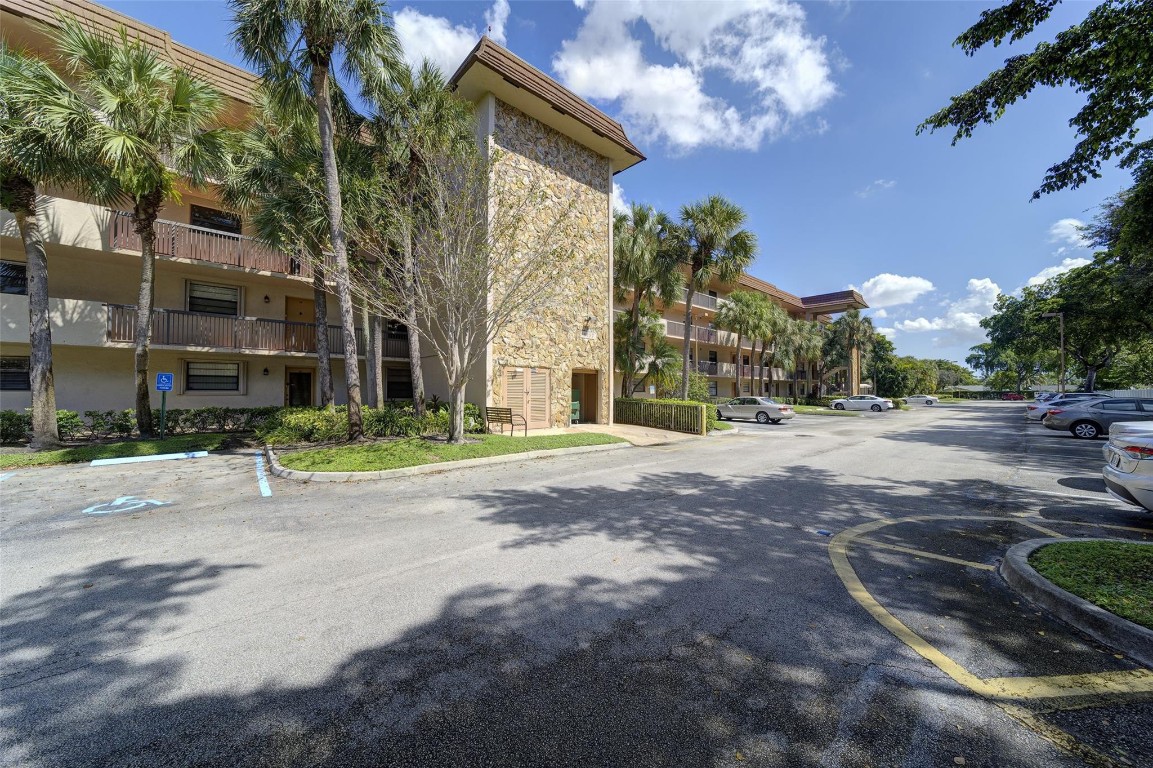 Lakes of Carraige Hills - Residential