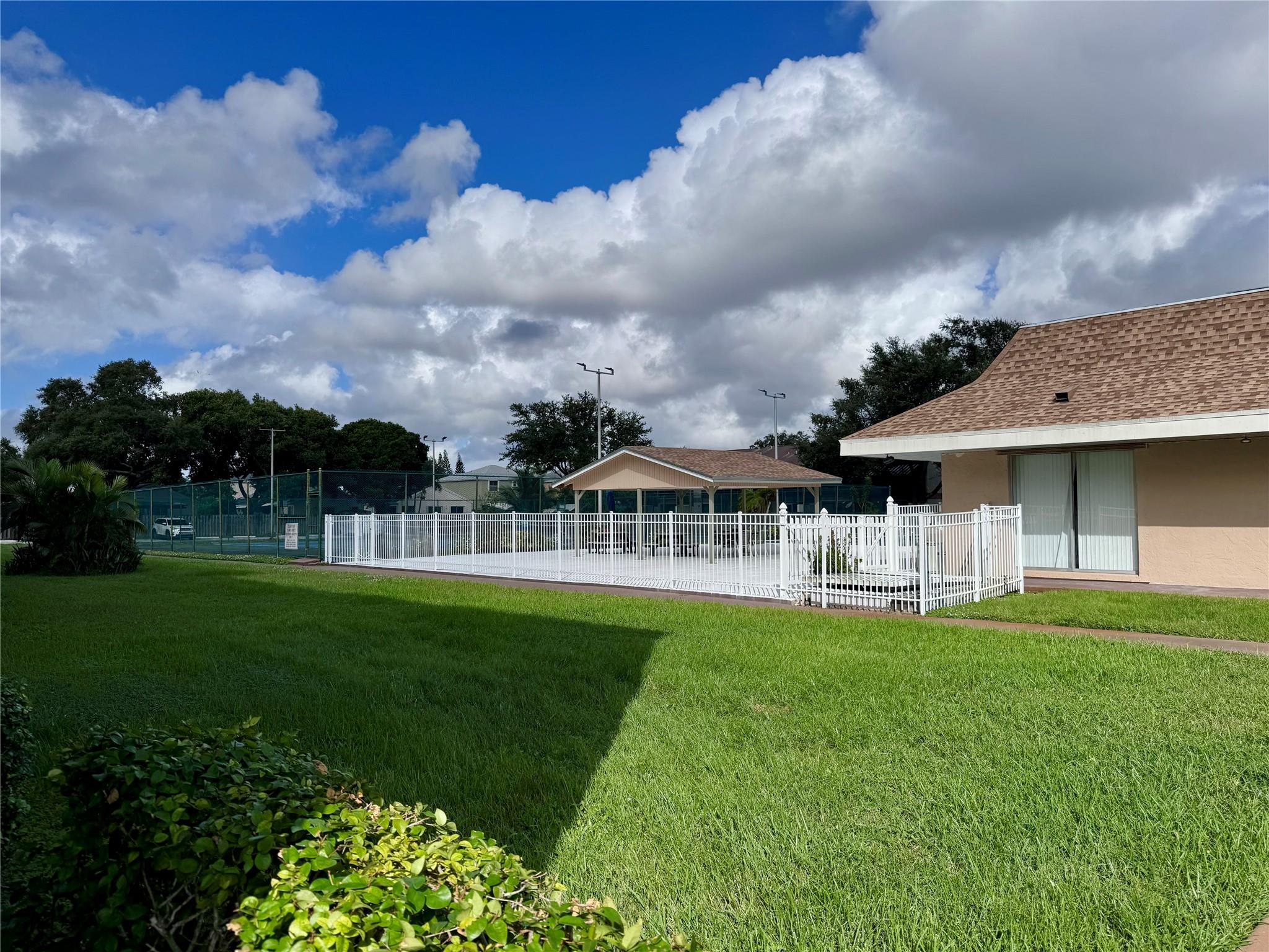 Country Pines Condominium - Residential