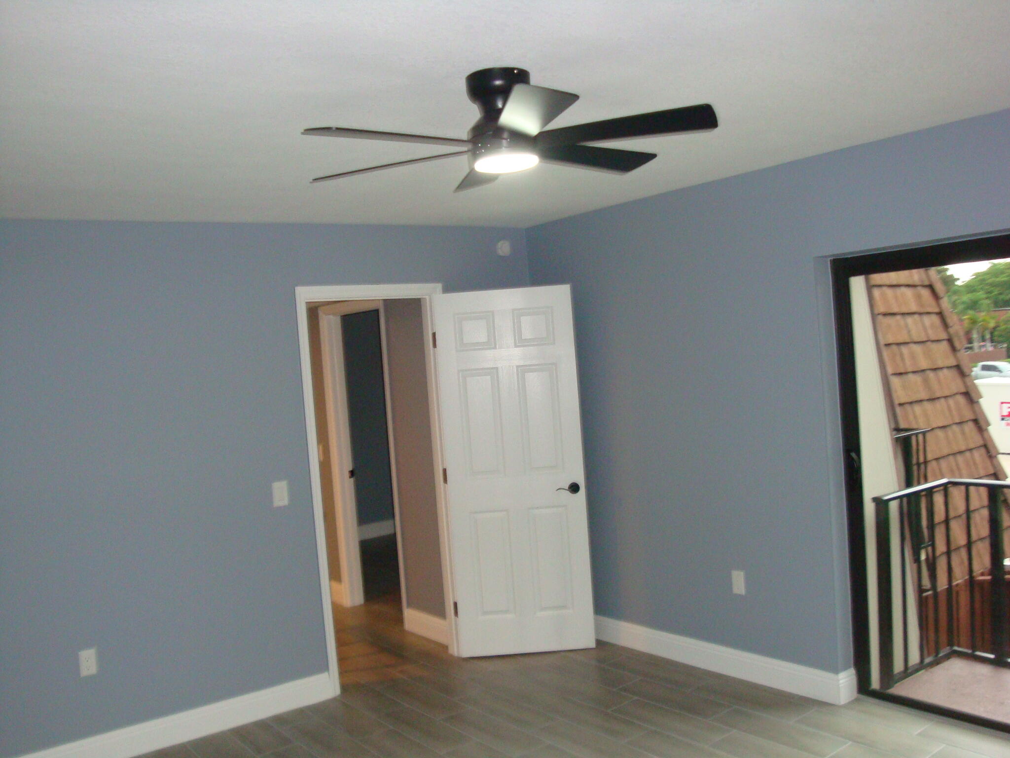 SHERWOOD LAKES - Residential