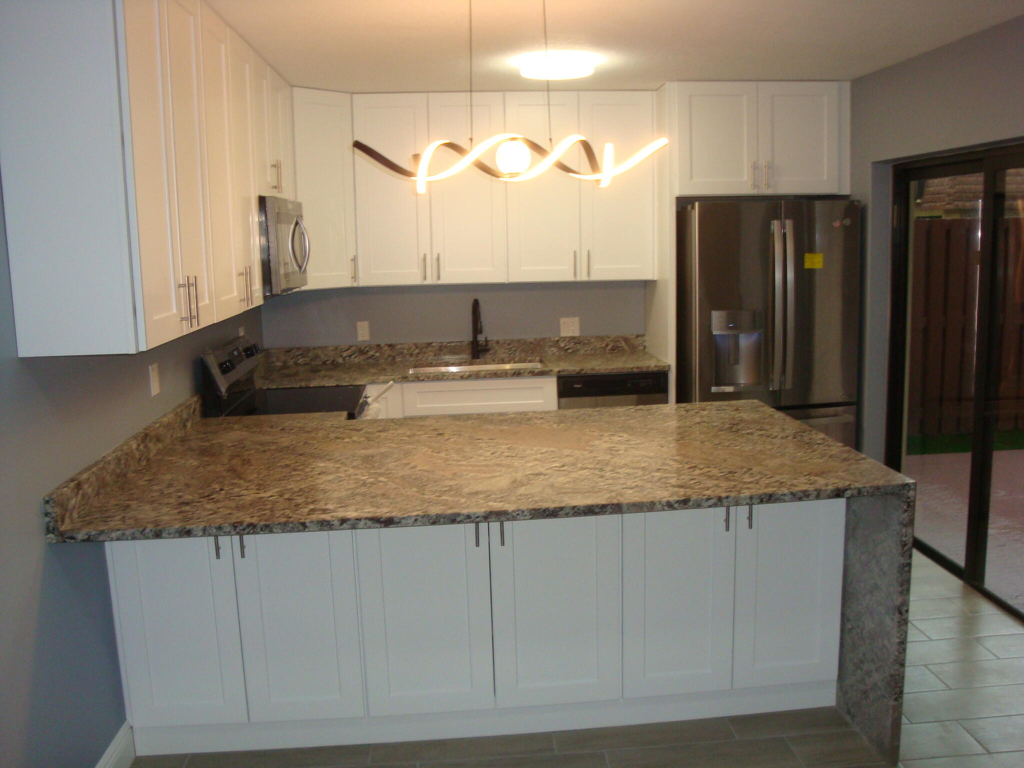 SHERWOOD LAKES - Residential