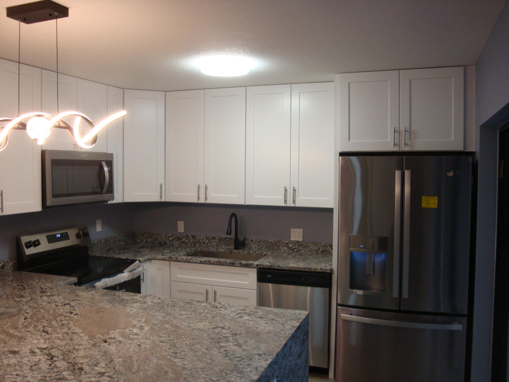 SHERWOOD LAKES - Residential
