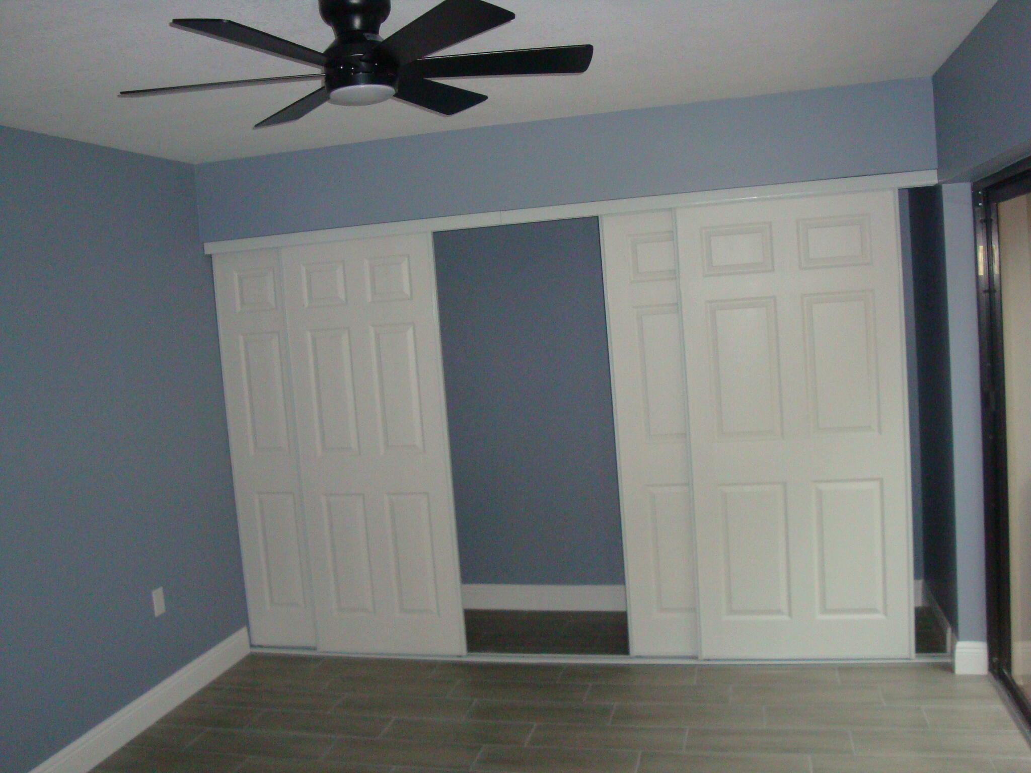 SHERWOOD LAKES - Residential
