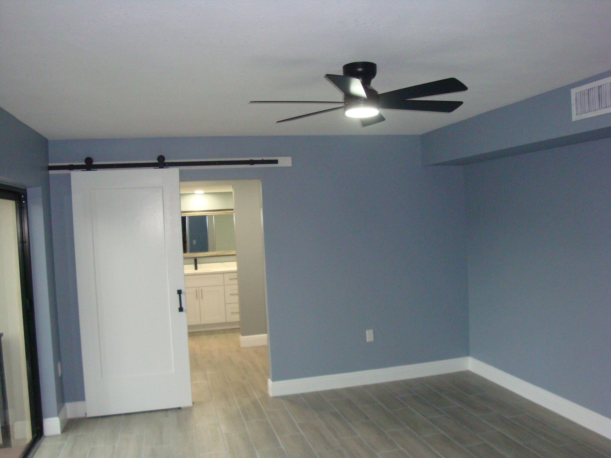 SHERWOOD LAKES - Residential