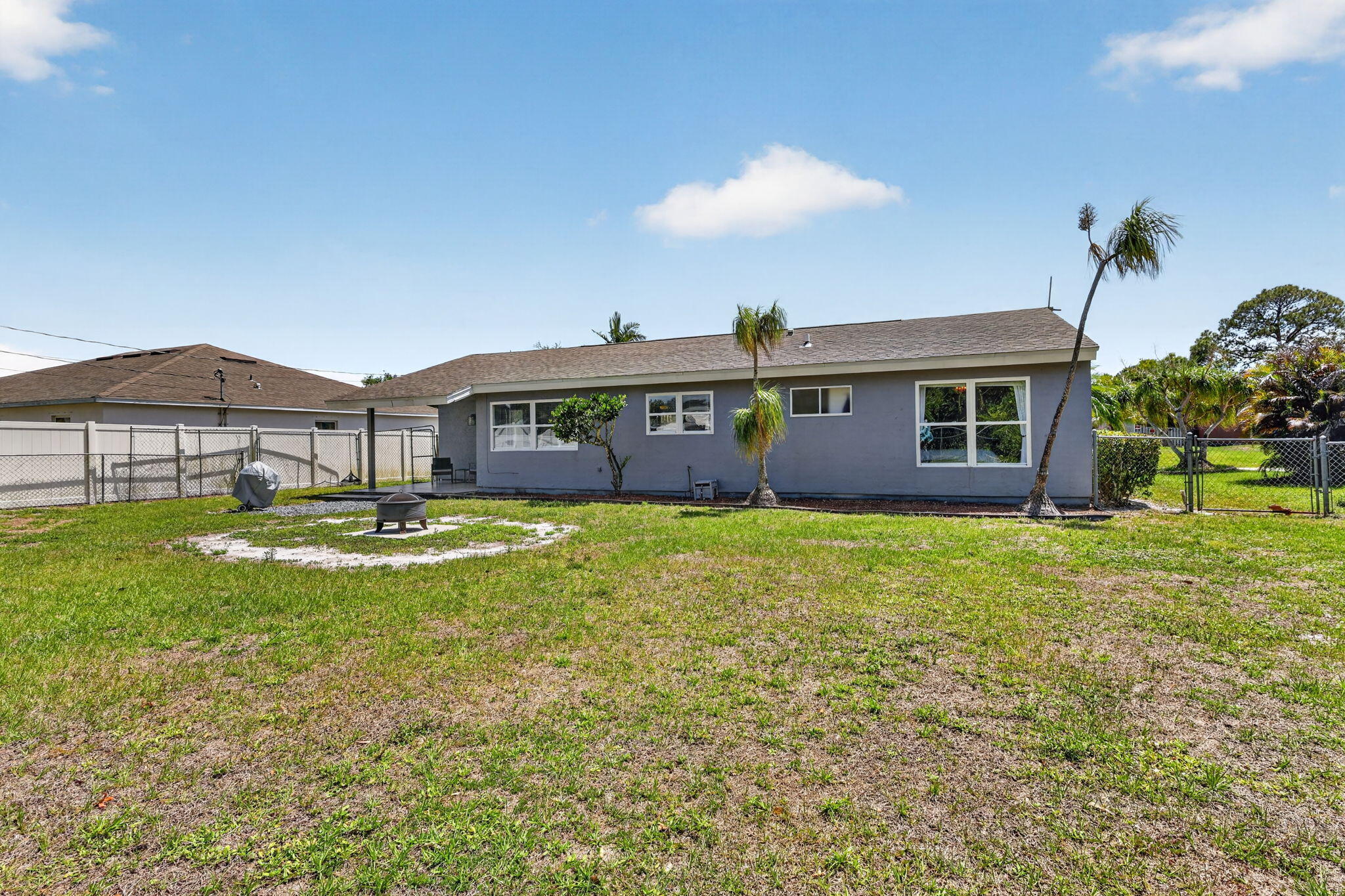 PORT ST LUCIE SECTION 18 - Residential