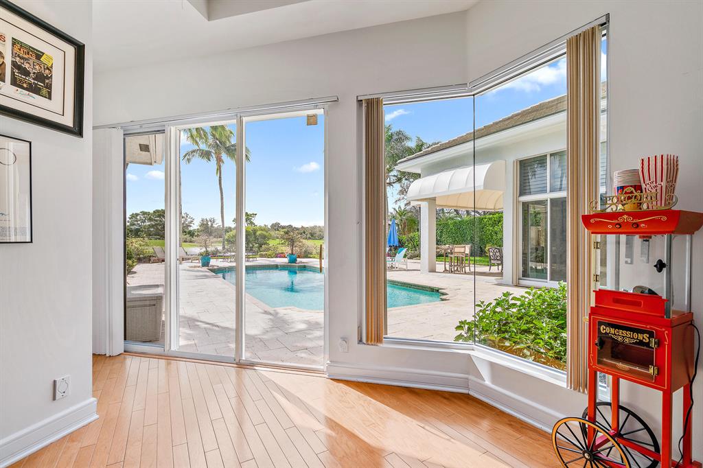 Admirals Cove- Golf Villa - Residential