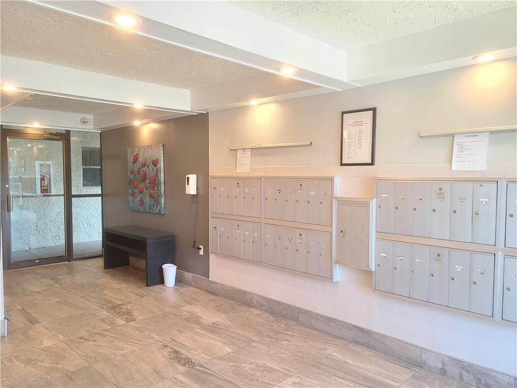 THE GREENS OF INVERRARY - Residential