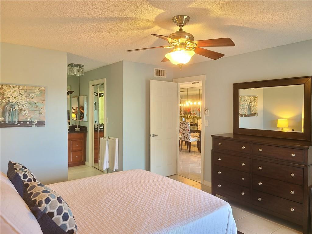 THE GREENS OF INVERRARY - Residential