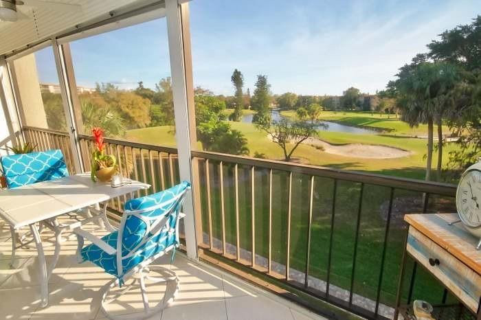 THE GREENS OF INVERRARY - Residential