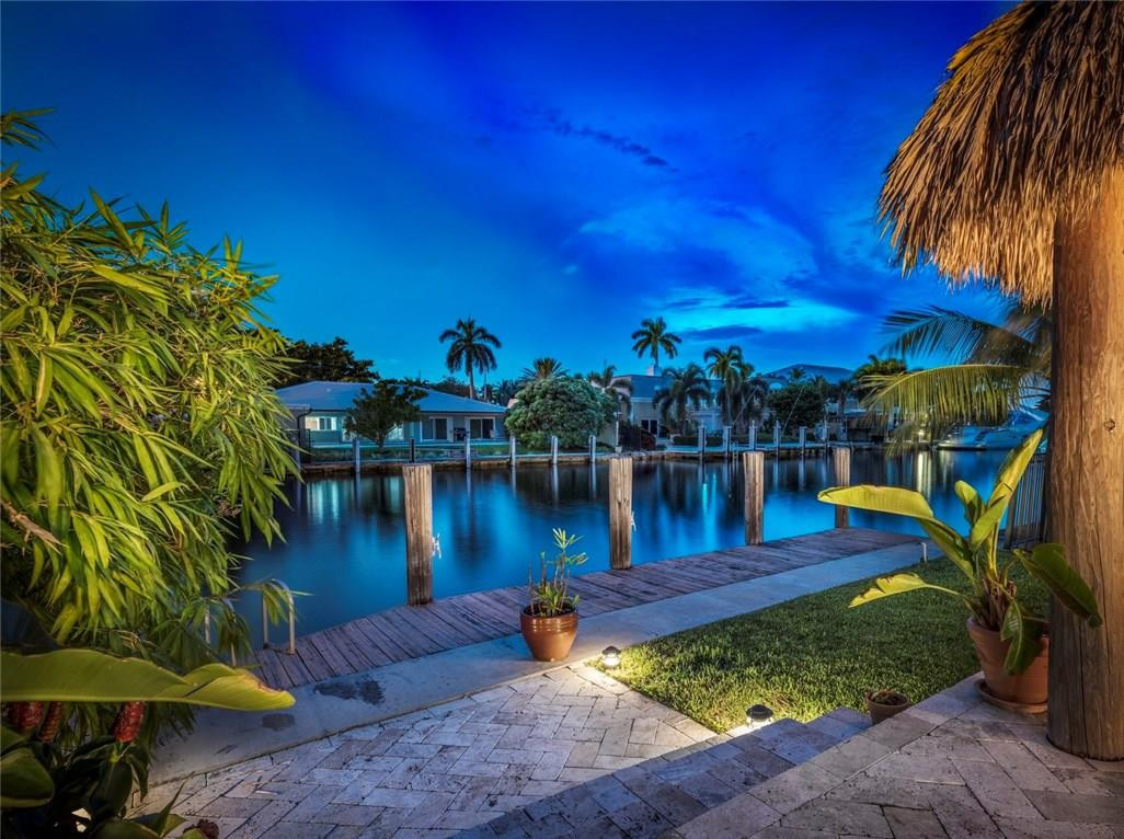 SUNRISE KEY - Residential