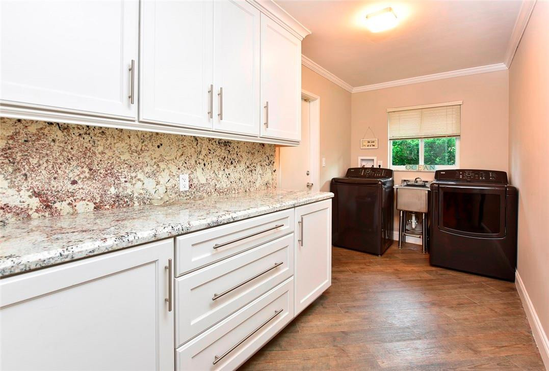 SUNRISE KEY - Residential