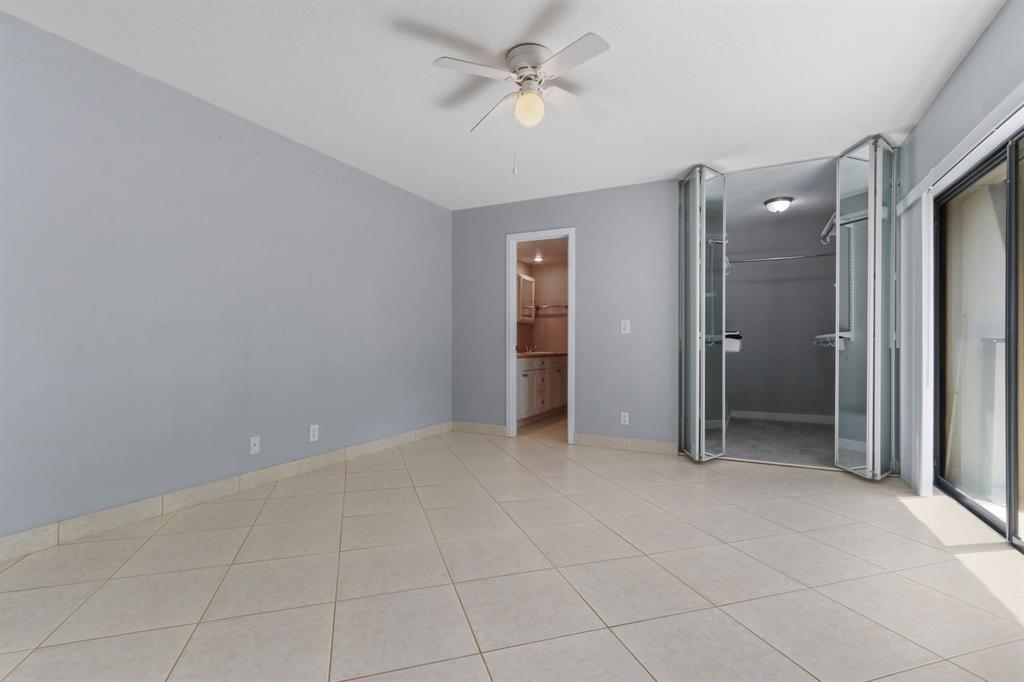 LAKESIDE - Residential