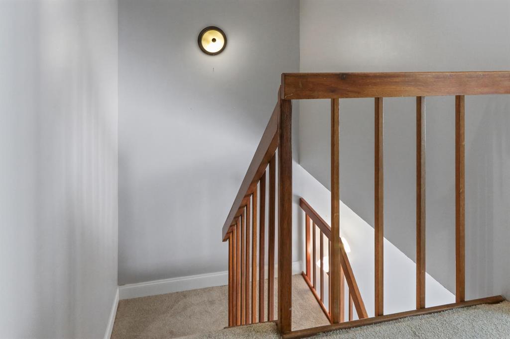 LAKESIDE - Residential