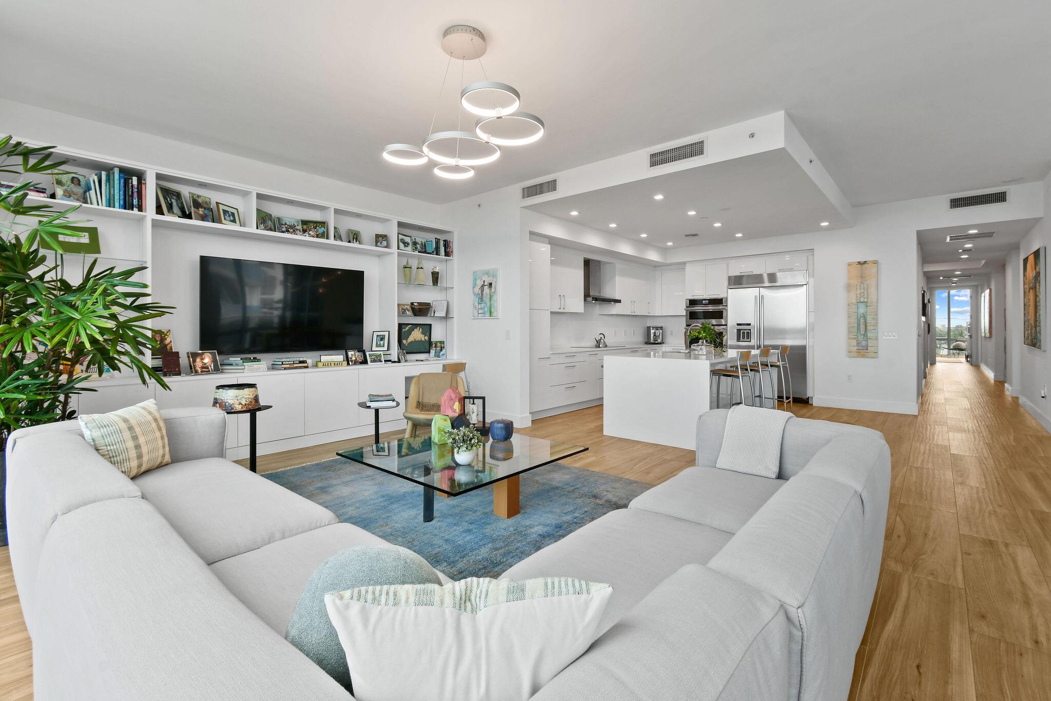WATER CLUB 3 NORTH PALM B - Residential