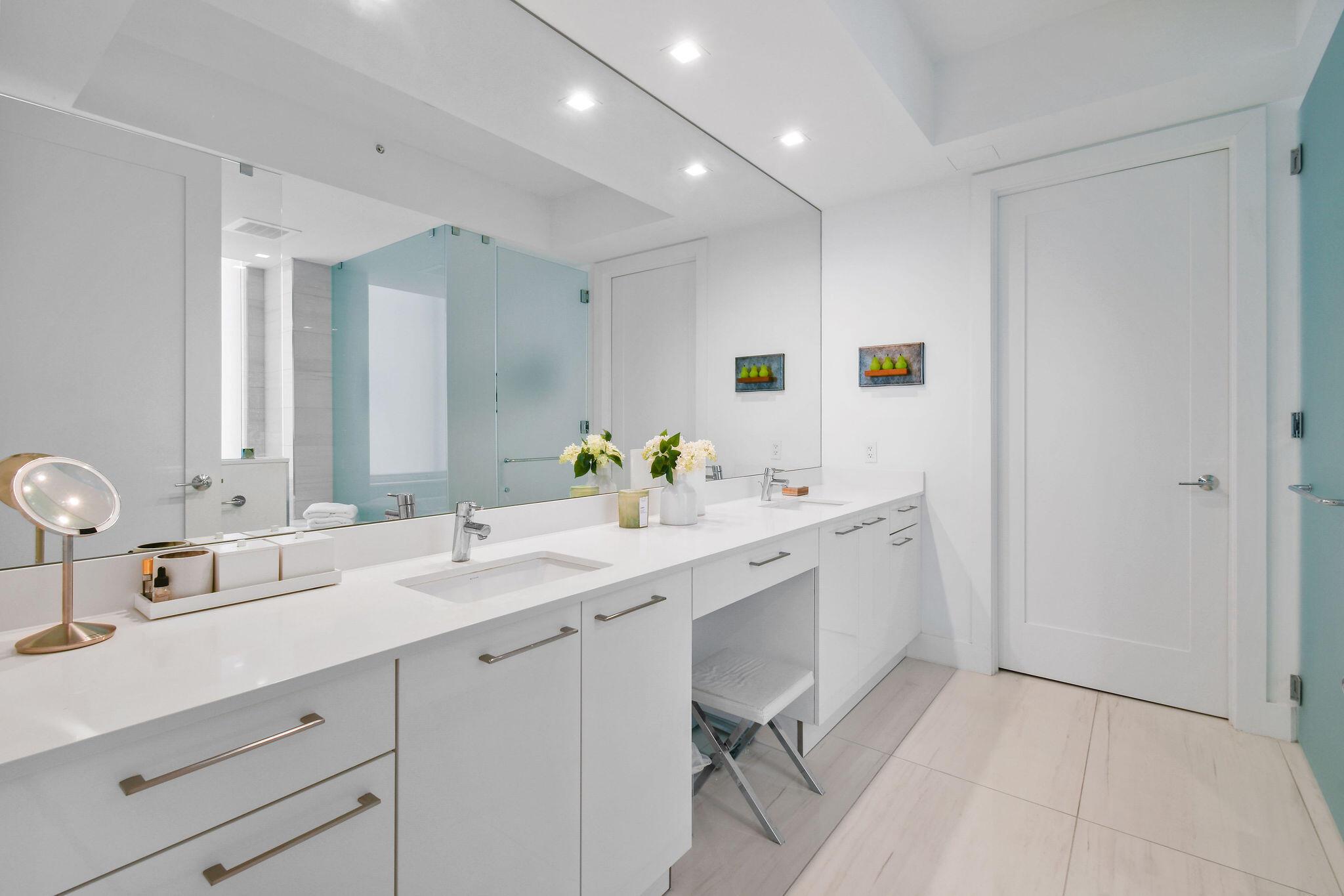 WATER CLUB 3 NORTH PALM B - Residential