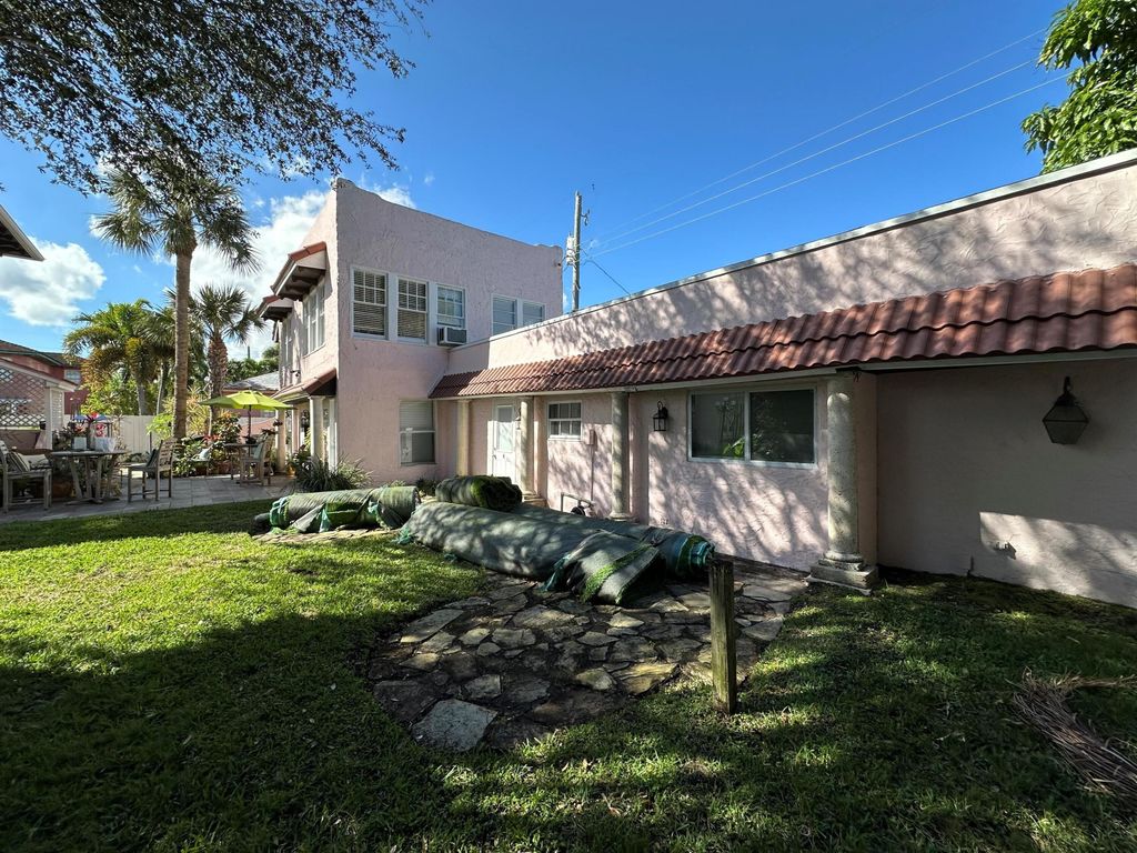 Photo of 203 Foresteria Drive #4, Lake Park, FL 33403 (MLS # R10964295)