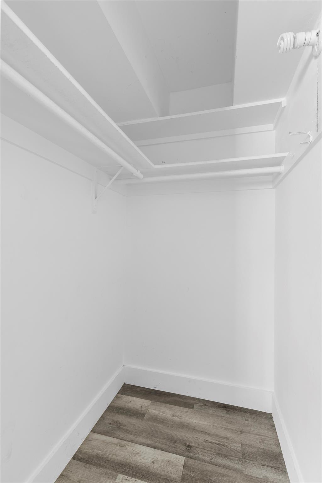 Winfield Park Unit 02 - Residential Lease