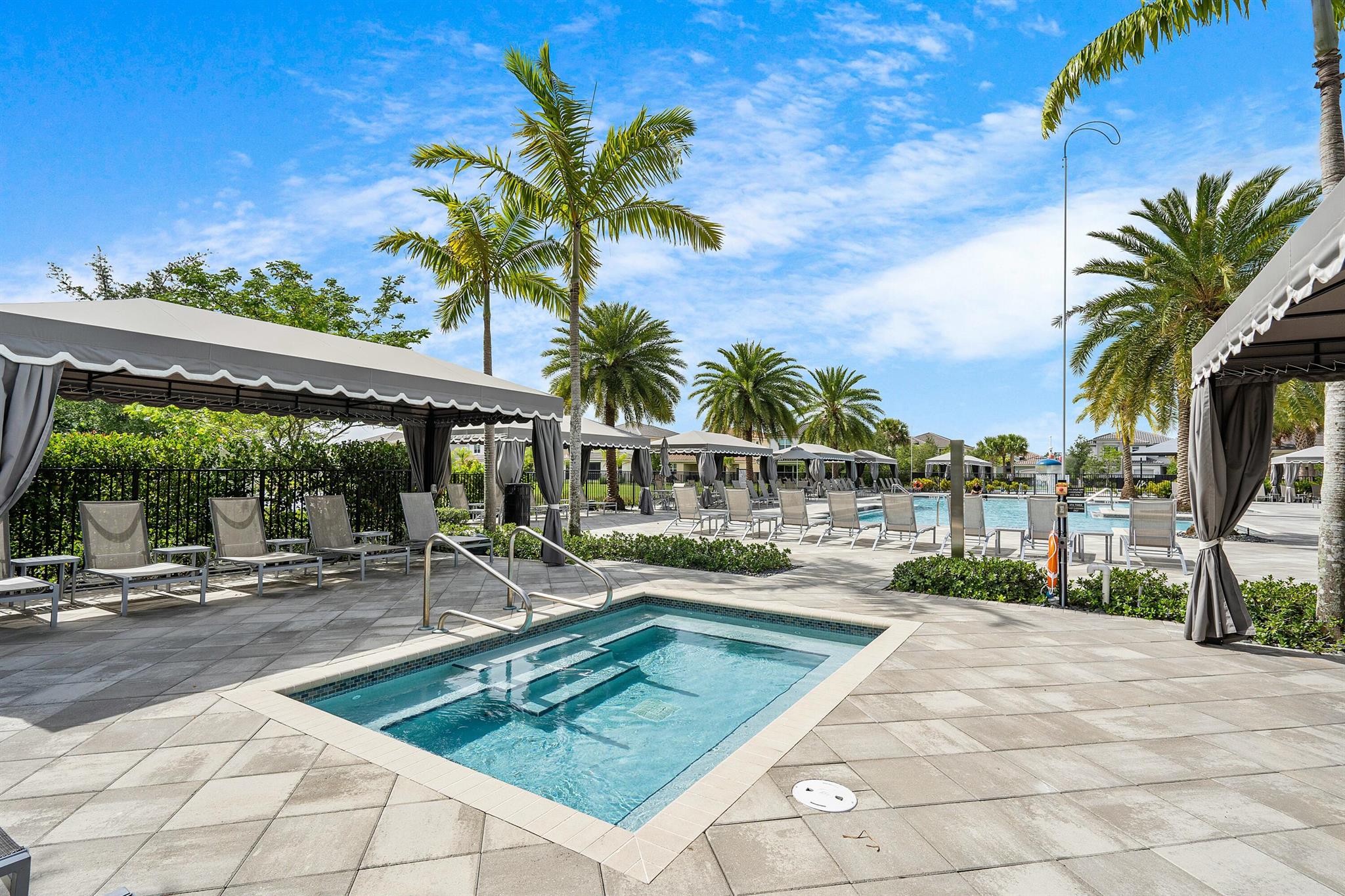 Dakota - Residential