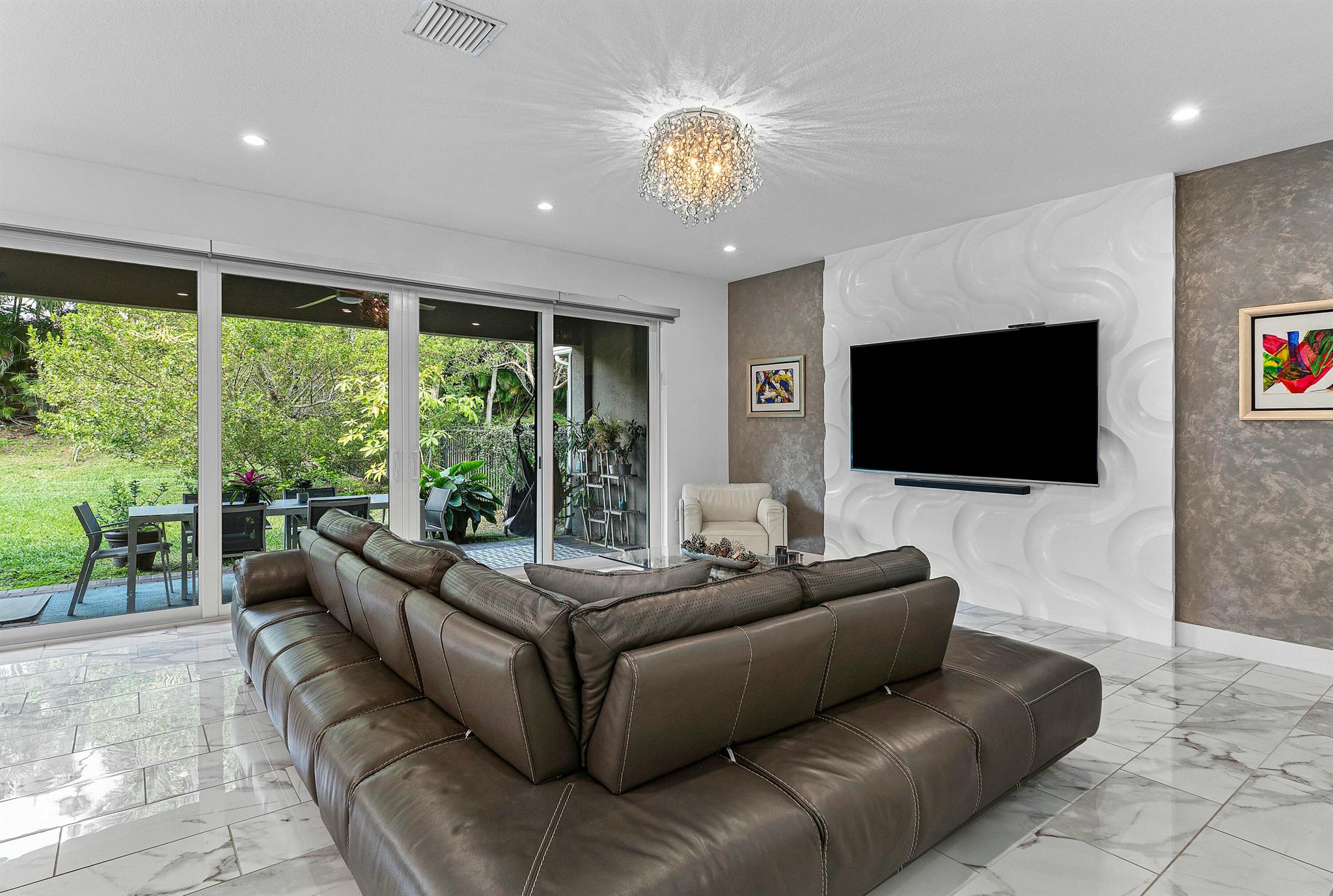 Dakota - Residential