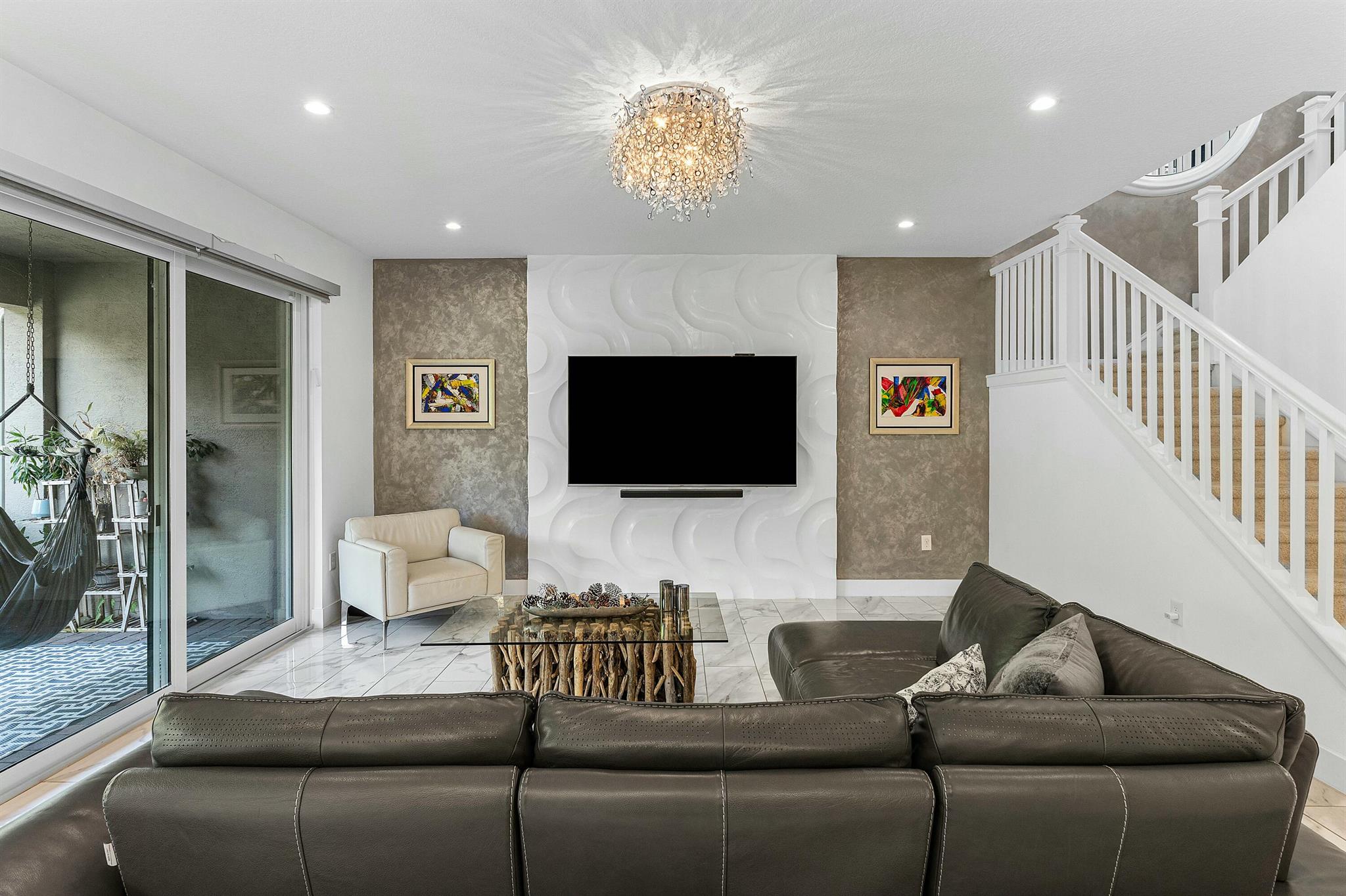 Dakota - Residential