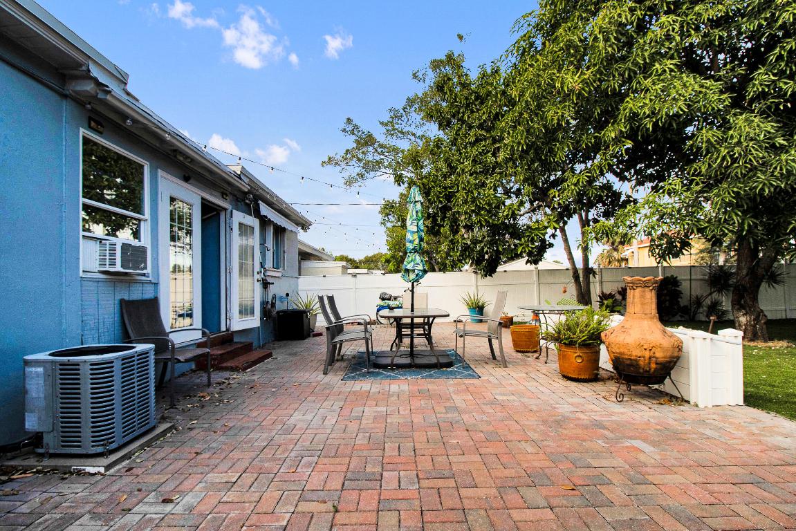 LAKE WORTH TOWN OF - Residential