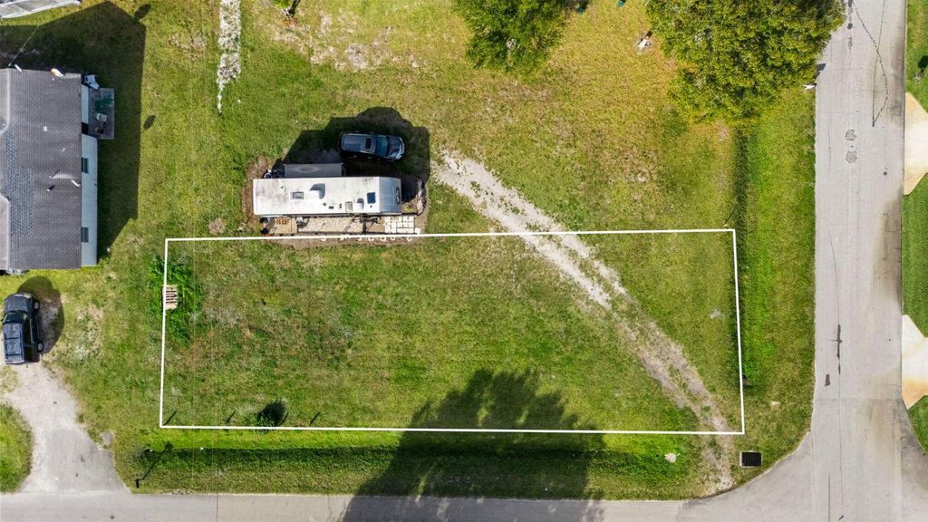 Photo of 3694 Avenue K, Fort Pierce, FL 34947 (MLS # R11150282)