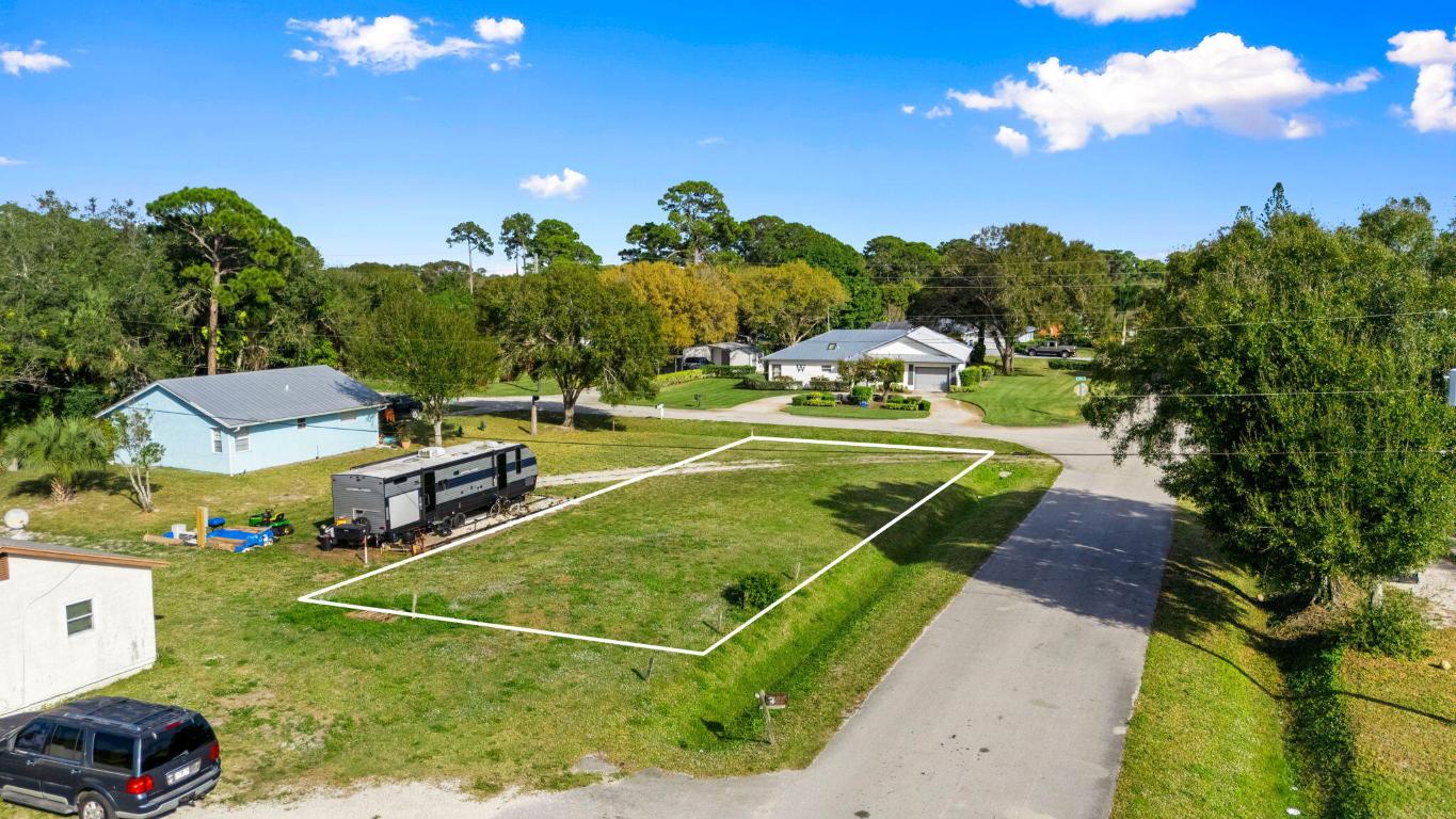 SUNLAND GARDENS - Land