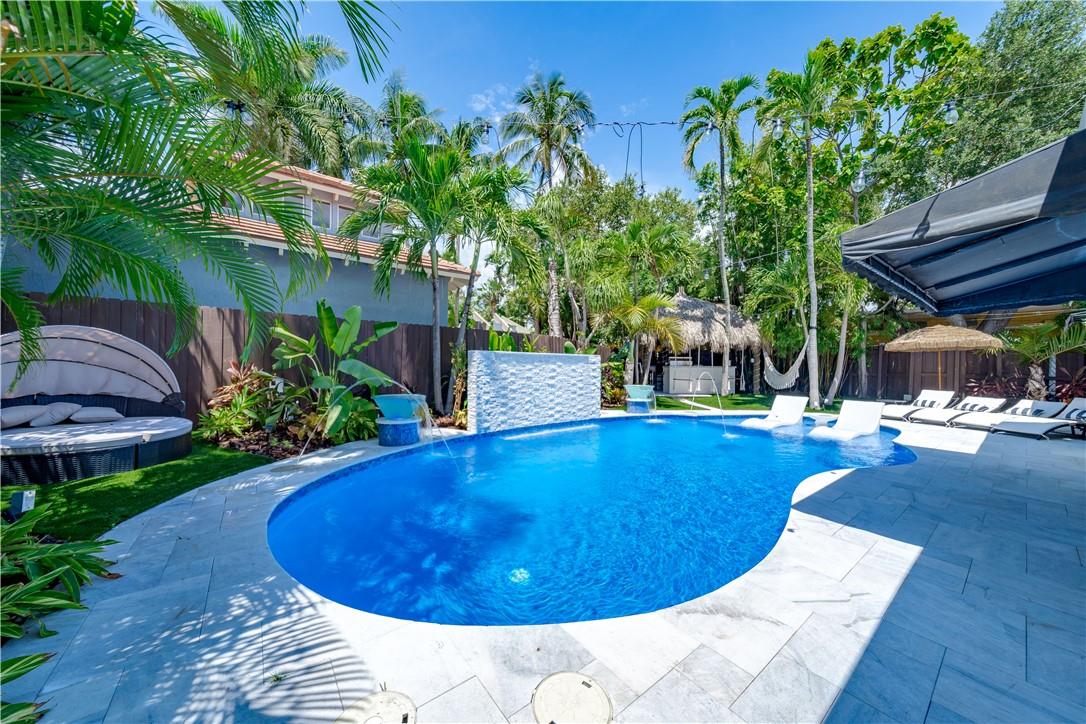 LAS OLAS PARK CORR PLAT - Residential Lease