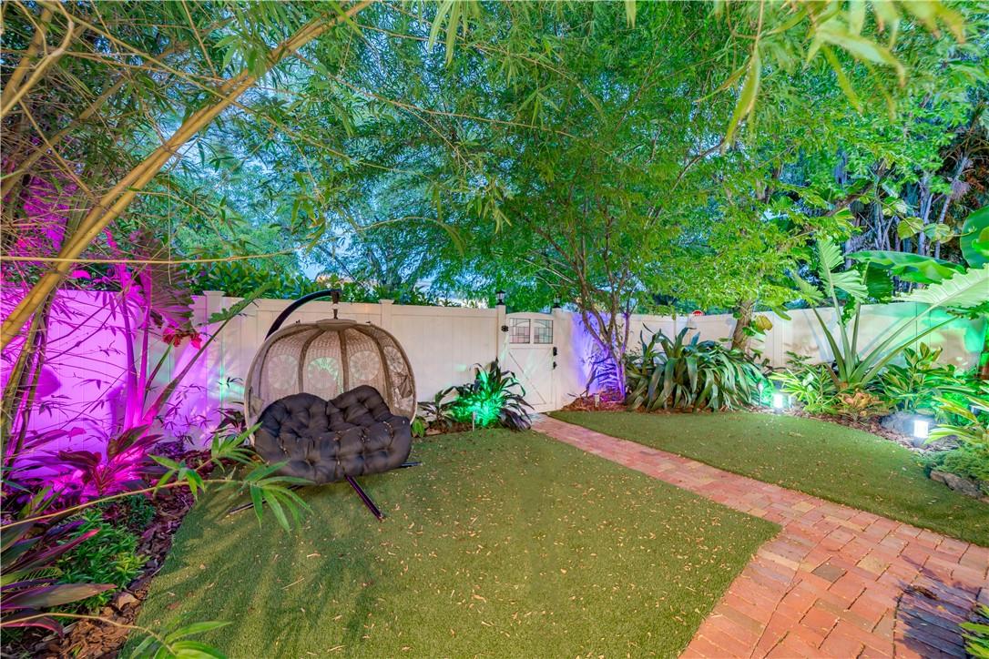 LAS OLAS PARK CORR PLAT - Residential Lease