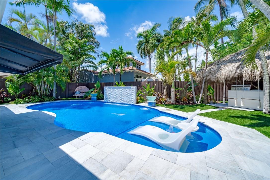 LAS OLAS PARK CORR PLAT - Residential Lease