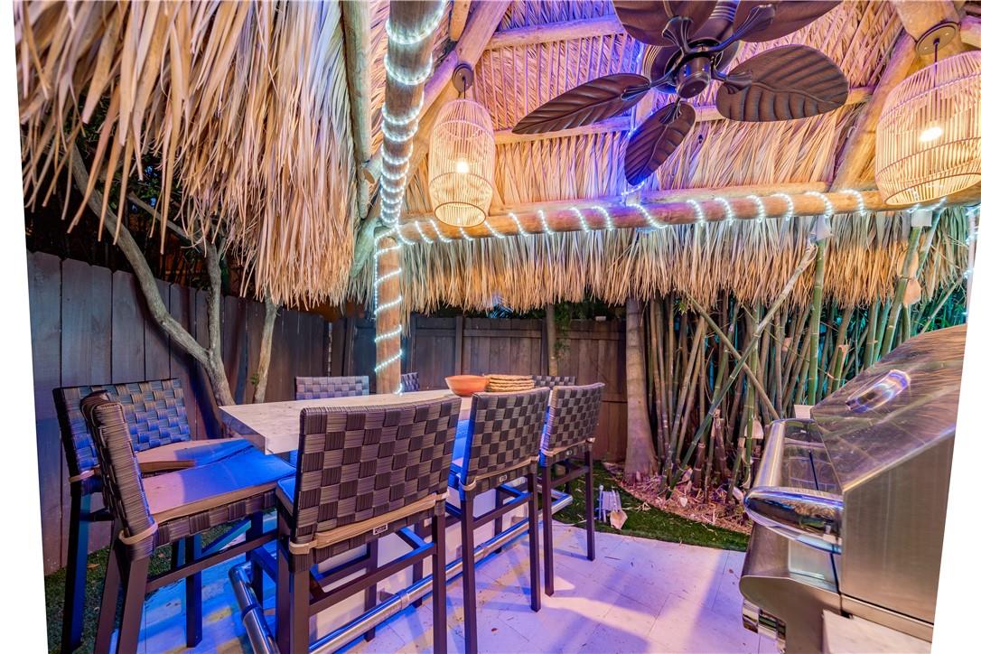 LAS OLAS PARK CORR PLAT - Residential Lease
