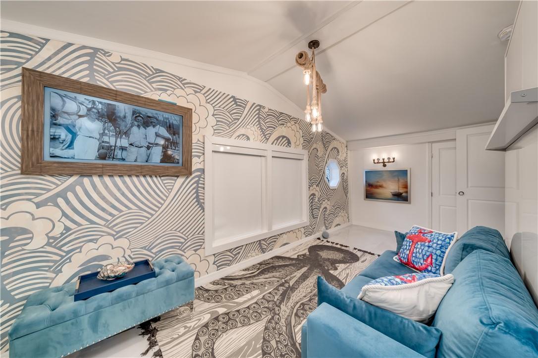 LAS OLAS PARK CORR PLAT - Residential Lease
