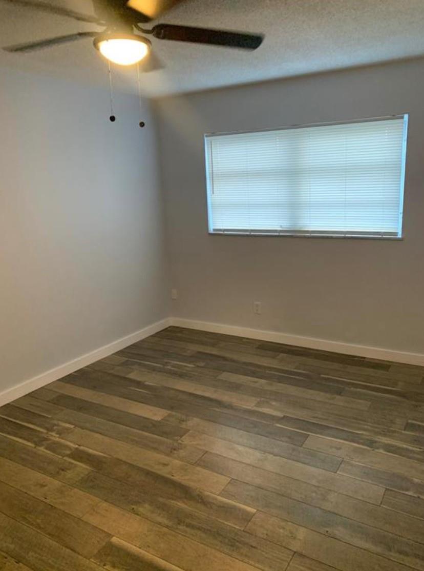OLD DIXIE MANOR REPLAT OF - Residential Lease