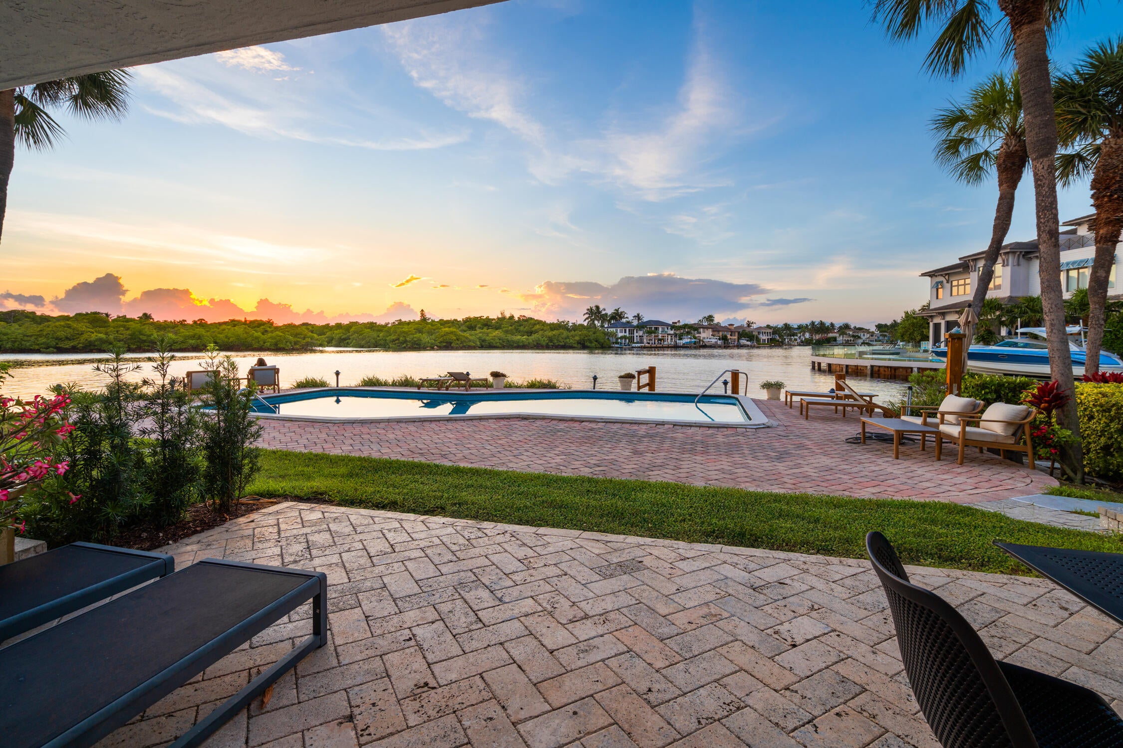 1005 Bel Air Drive
