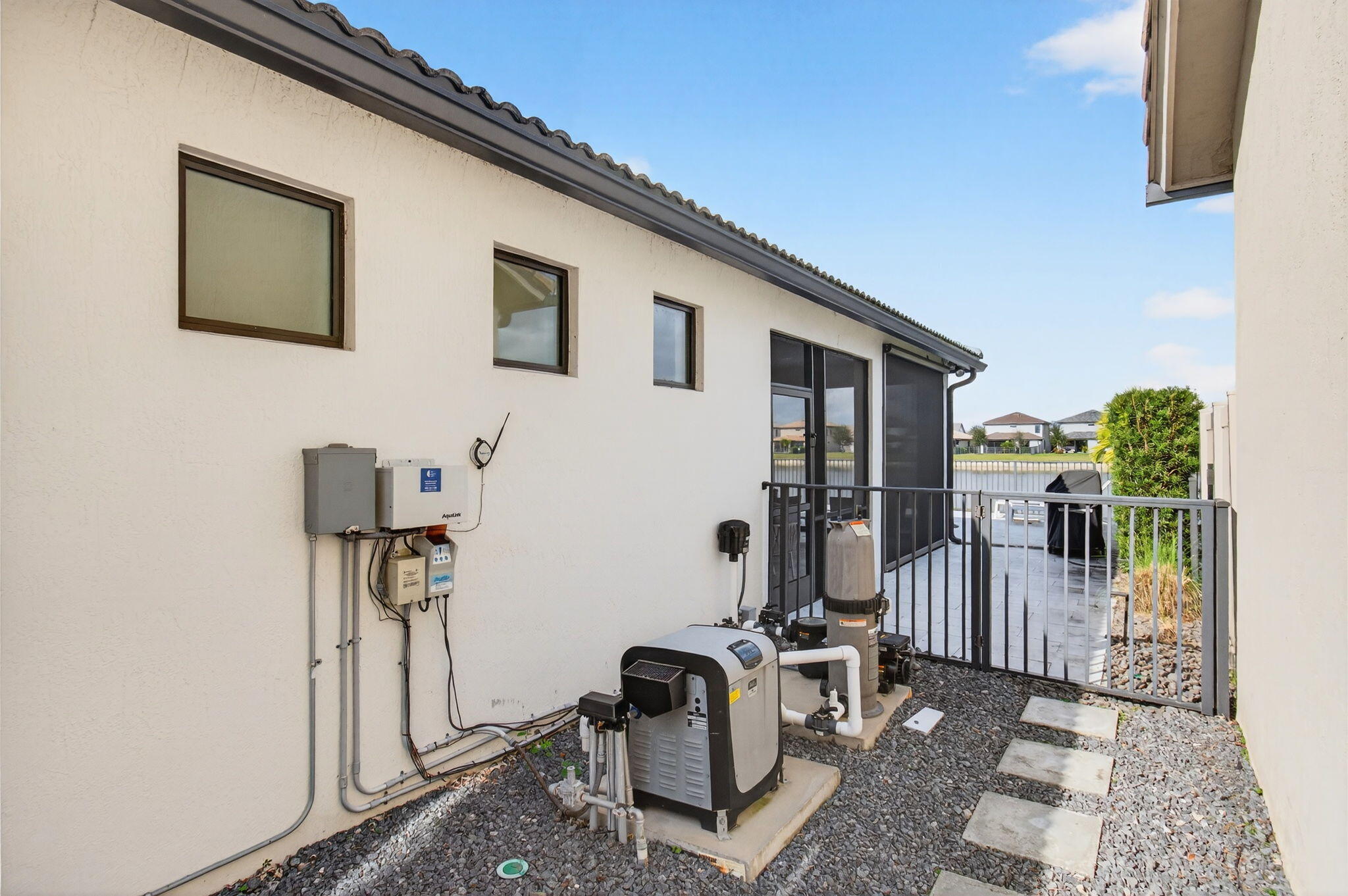 FIELDS AT GULFSTREAM POLO - Residential Lease