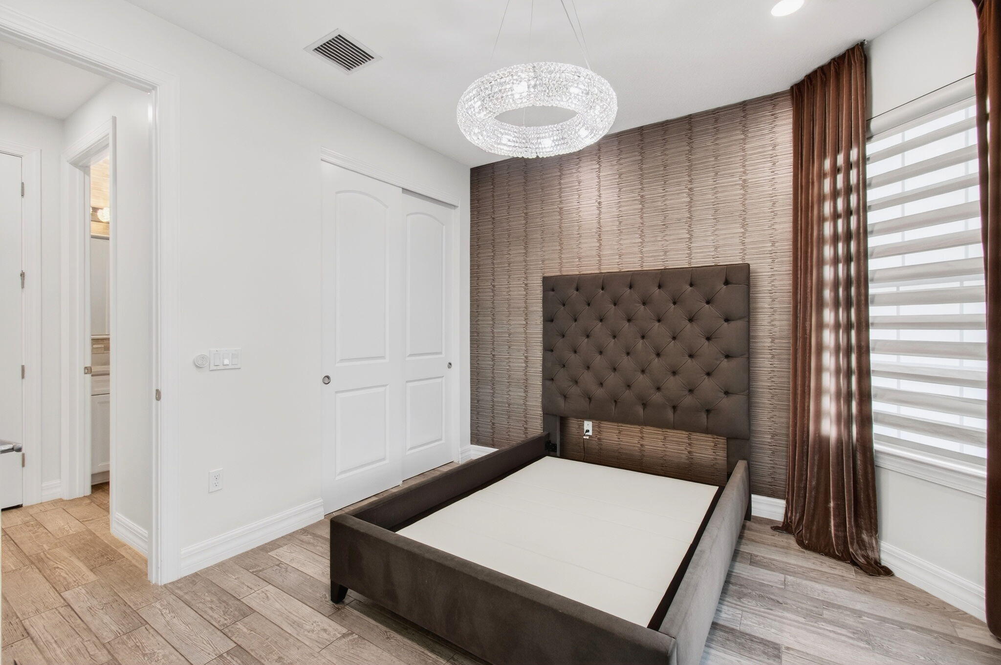 FIELDS AT GULFSTREAM POLO - Residential Lease