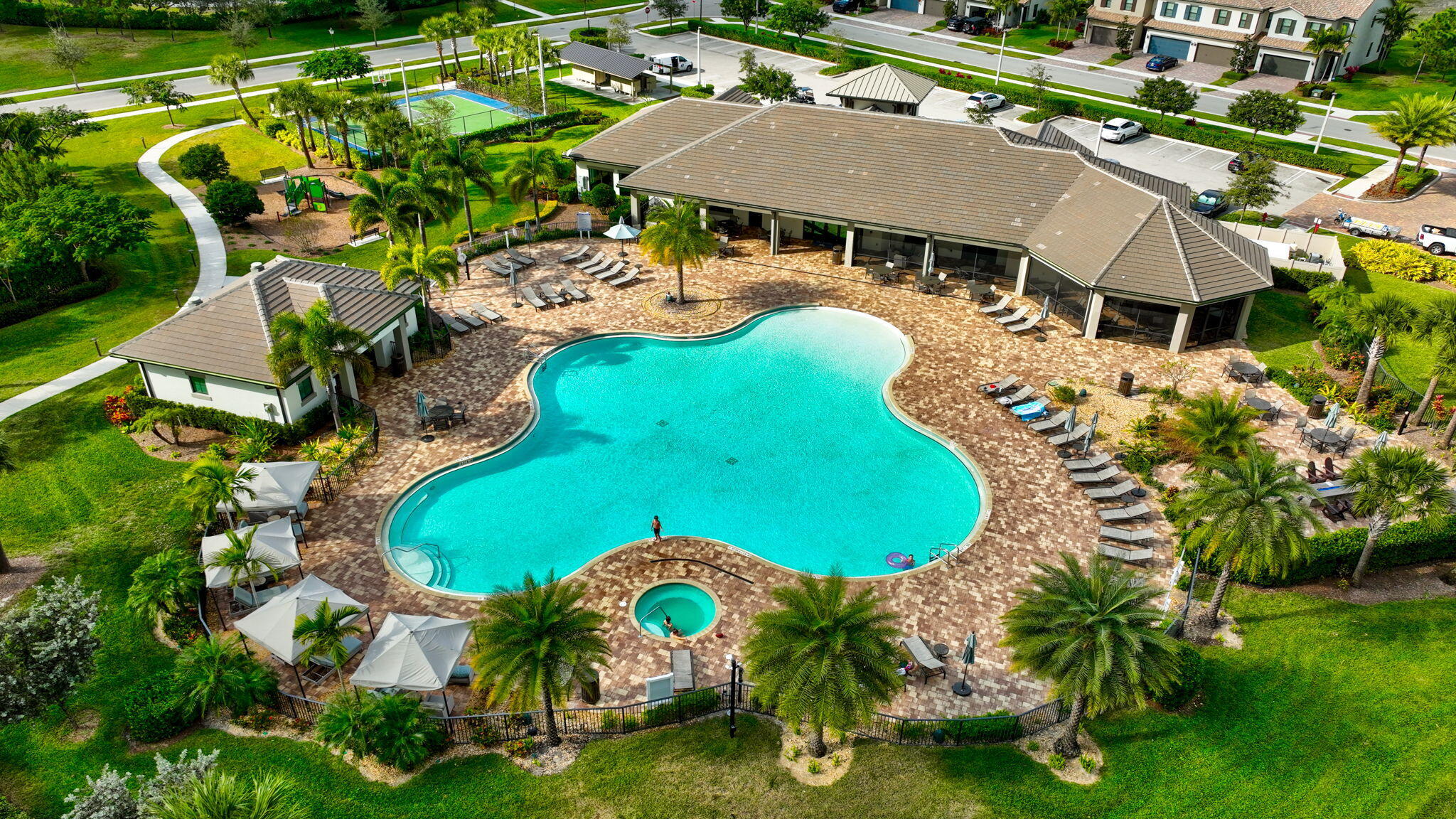 FIELDS AT GULFSTREAM POLO - Residential Lease