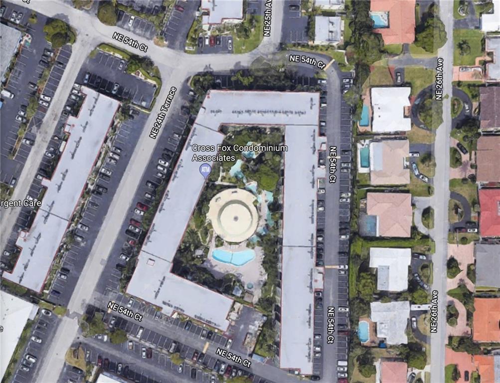 CROSS FOX CONDO - Residential