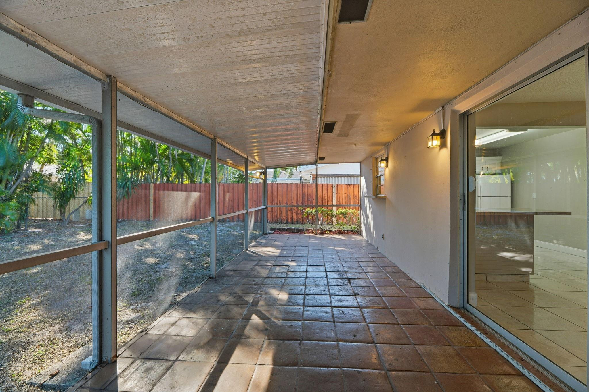 Palm Aire Village 2nd Sec - Residential