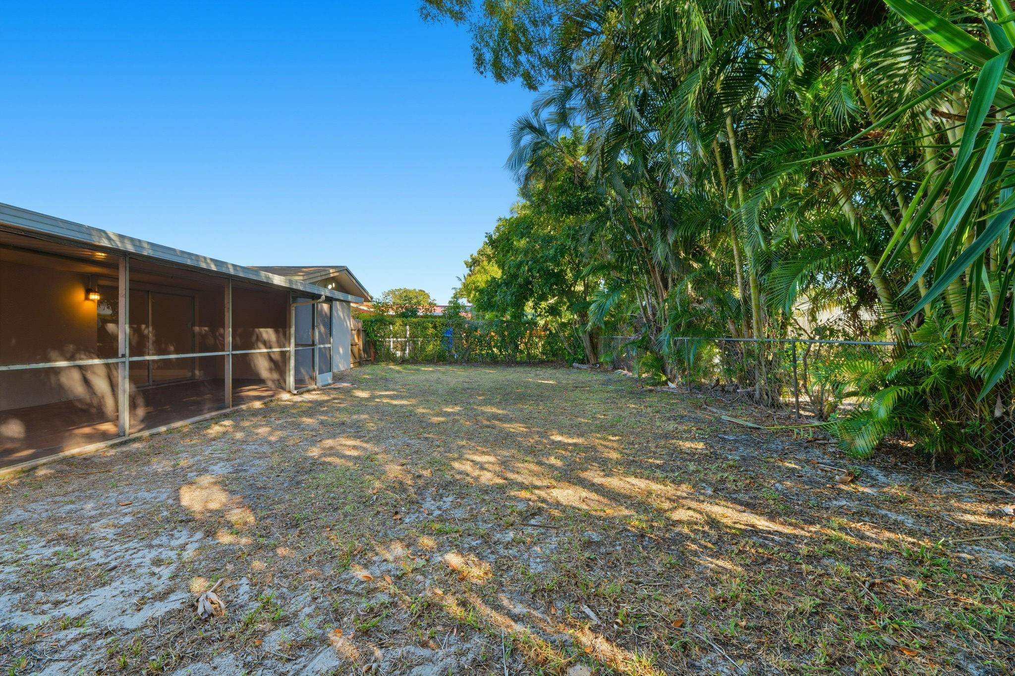 Palm Aire Village 2nd Sec - Residential