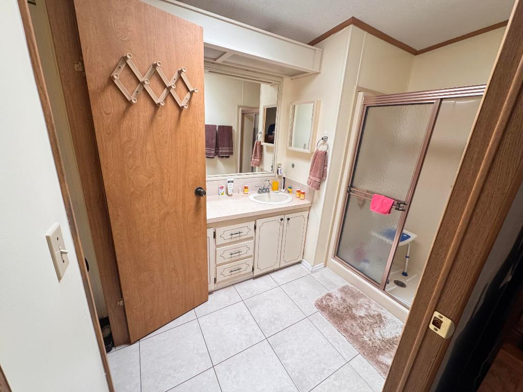 Tropical Isles - Residential