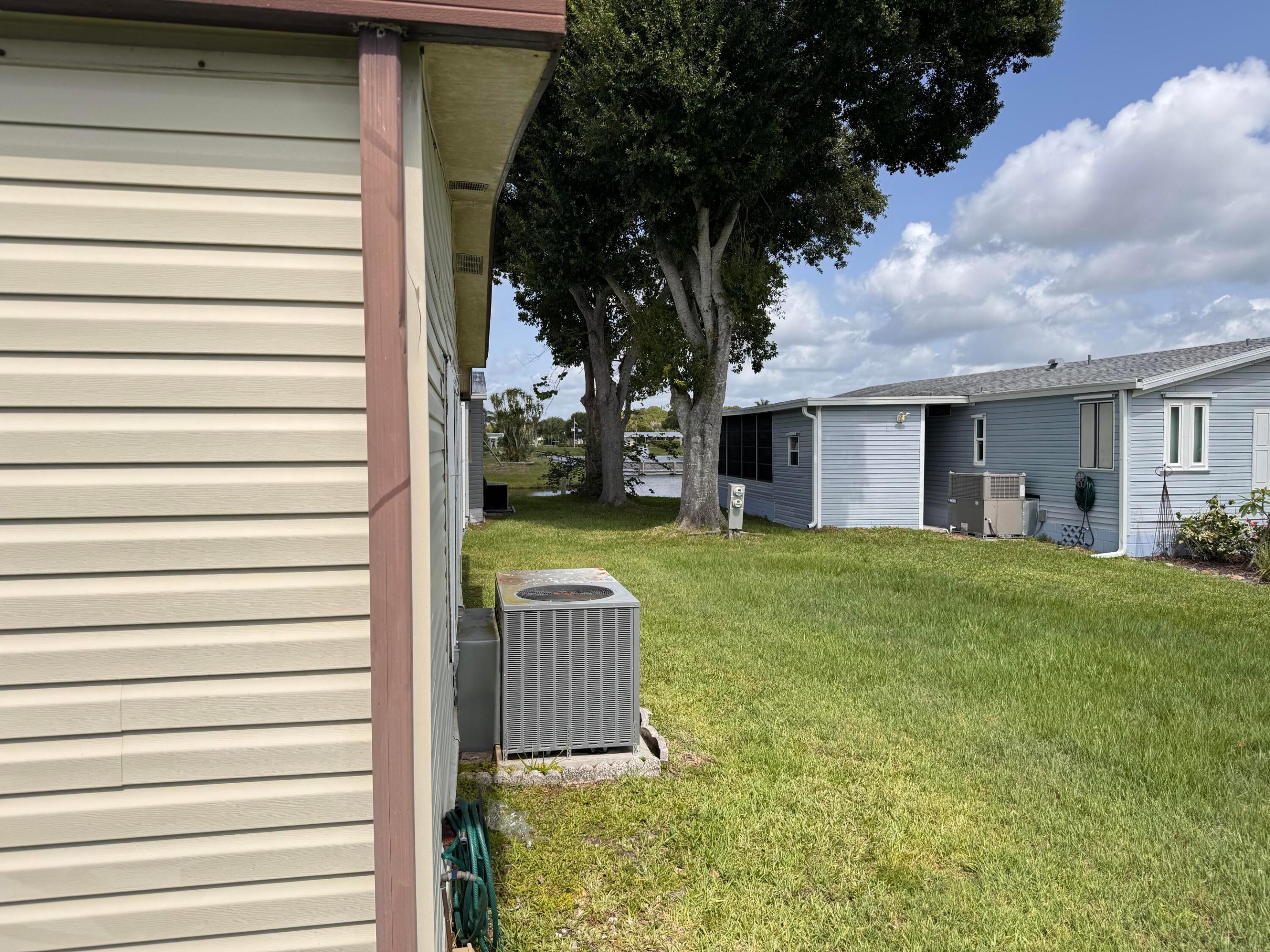 Tropical Isles - Residential